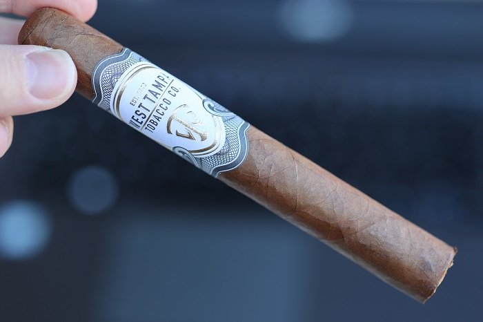 WEST TAMPA TOBACCO WHITE SERIES TORO 5 PACK - Image 2